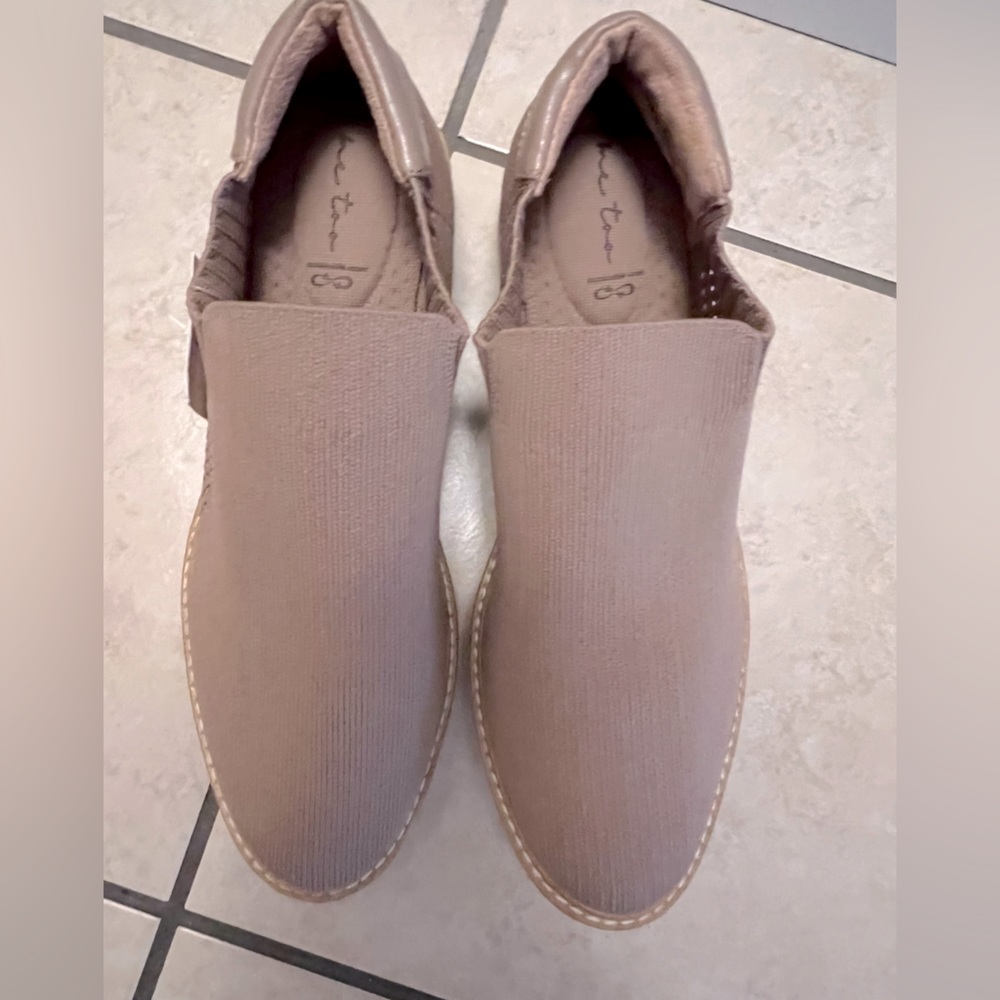 Me Too Sneakers size 8